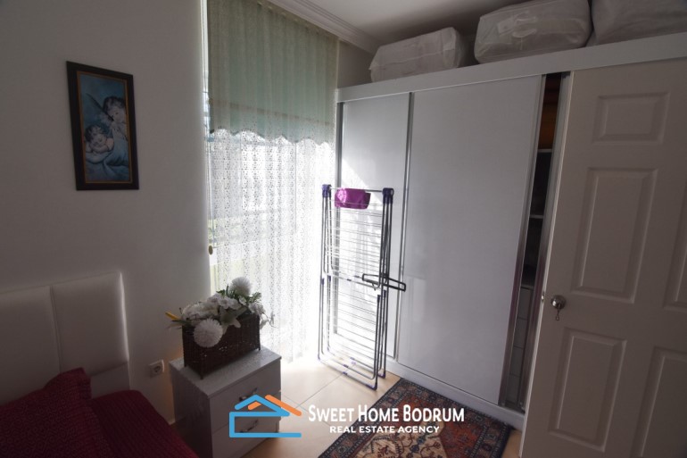 BODRUM YALIKAVAK'TA DENİZE YÜRÜME MESAFESİNDE 3+1 VİLLA
