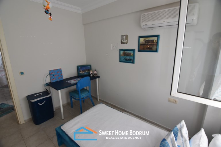 Yalıkavak'ta site içinde satılık 3+1 üst kat daire