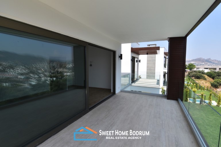 Bodrum Yalıkavak'ta 4+1 Özel Havuzlı Müstakil Villa