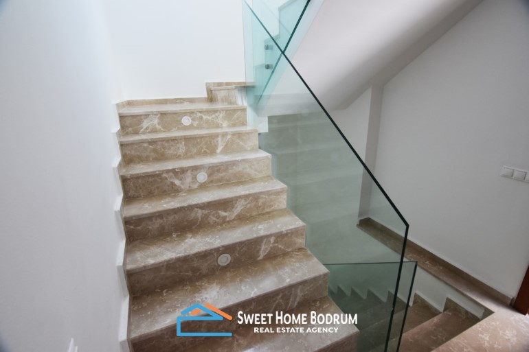 Bodrum Yalıkavak'ta 4+1 Özel Havuzlı Müstakil Villa