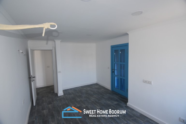 Bodrum, Yalıkavak satılık lüks villa, deniz manzaralı denize yakın