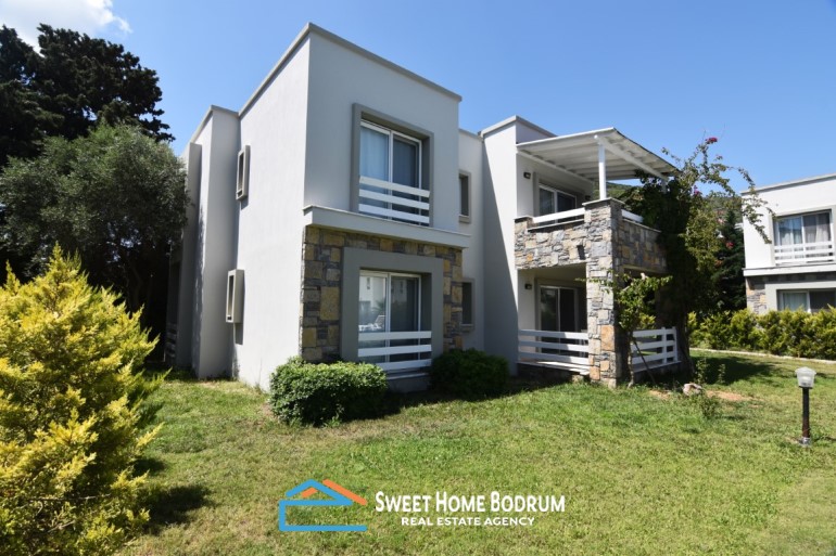 bodrum torba da denize yakin satilik 2 1 daire sweet home