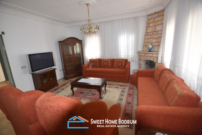 Yalıkavak merkezde, Marina'ya yürüme mesafesinde, müstakil kiralık tek kat