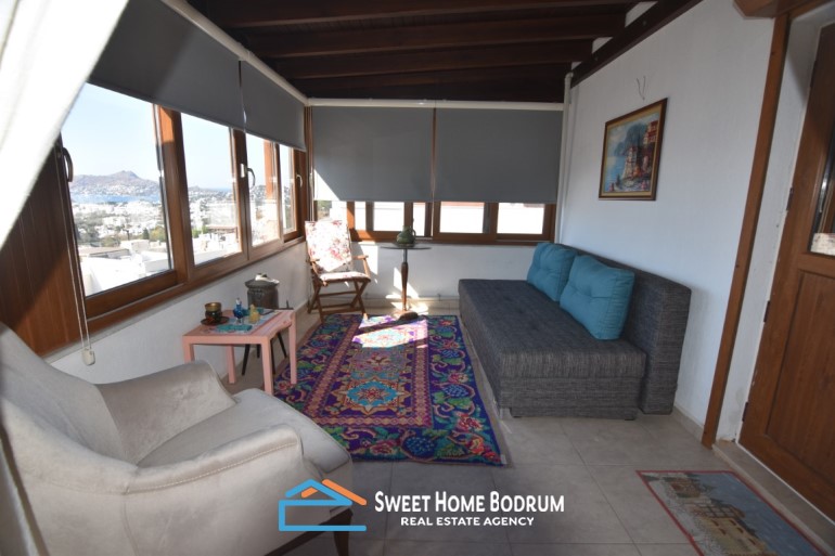 Bodrum Yalıkavak'ta satılık müstakil, deniz manzaralı 3+1 dubleks villa