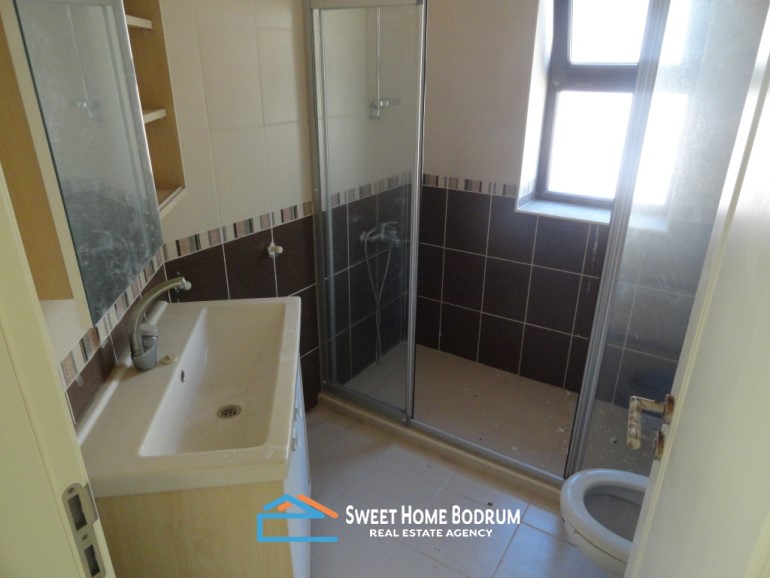 YALIKAVAK'TA DENİZE SIFIR DAİRE