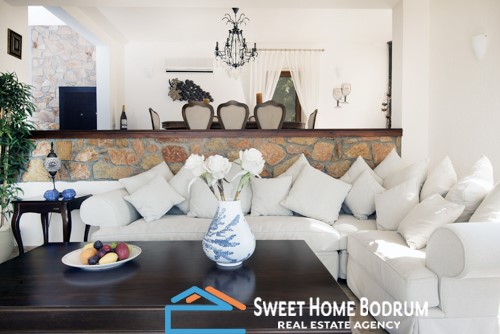 Bodrum Gündoğan'da Aylık Kiralık Özel Havuzlu Villa