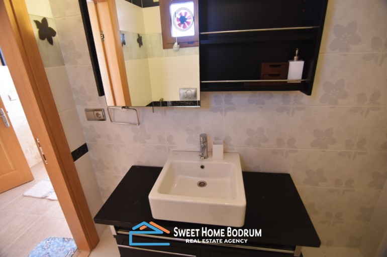 Yalıkavak'ta Denize Yakın Satılık 3+1 Tripleks Villa