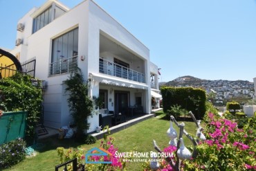 Bodrum Yalikavak, 2+1 Flat For Sale with Sea View