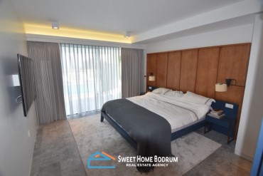 Bodrum Yalıkavak'ta Satılık Deniz Manzaralı 4+1 Villa