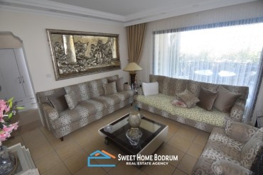 Yalıkavak Gökçebel'de satılık, bahçe katı 3+1 daire