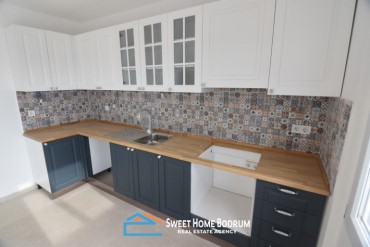 Bodrum Gümüşük'te site içinde satılık 2+1 daire