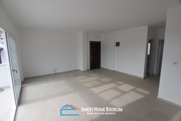 Bodrum Gümüşük'te site içinde satılık 2+1 daire