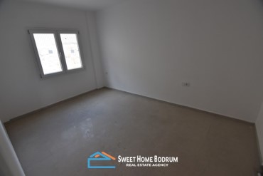 Bodrum Gümüşük'te site içinde satılık 2+1 daire