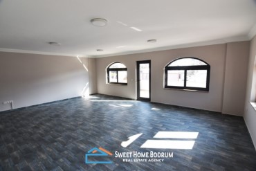 Bodrum Yalıkavak'ta Kiralık Geniş Ofis