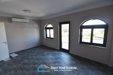 Bodrum Yalıkavak'ta Kiralık Geniş Ofis