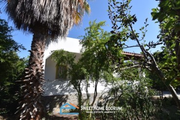 Yalıkavak merkezde, Marina'ya yürüme mesafesinde, müstakil kiralık tek kat