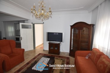 Yalıkavak merkezde, Marina'ya yürüme mesafesinde, müstakil kiralık tek kat