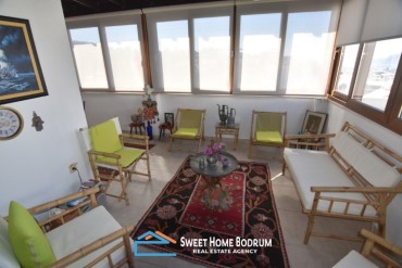 Bodrum Yalıkavak'ta satılık müstakil, deniz manzaralı 3+1 dubleks villa
