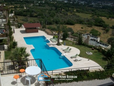 Yalıkavak'ta site içinde satılık villa