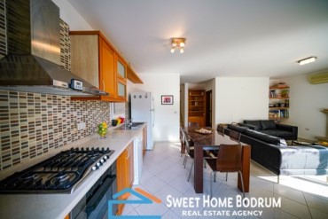 Bodrum Gümüşlük, Site İçinde Satılık 3+1 Villa