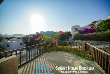 Bodrum Gümüşlük, Site İçinde Satılık 3+1 Villa